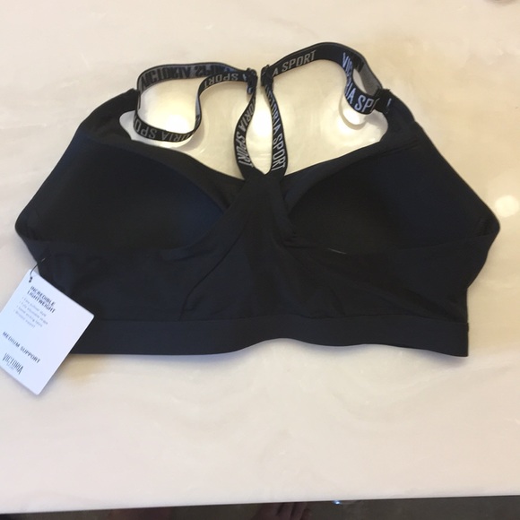 Victoria Sport bra 36B NWT MEDIUM SUPPORT NO WIRE - Picture 2 of 8